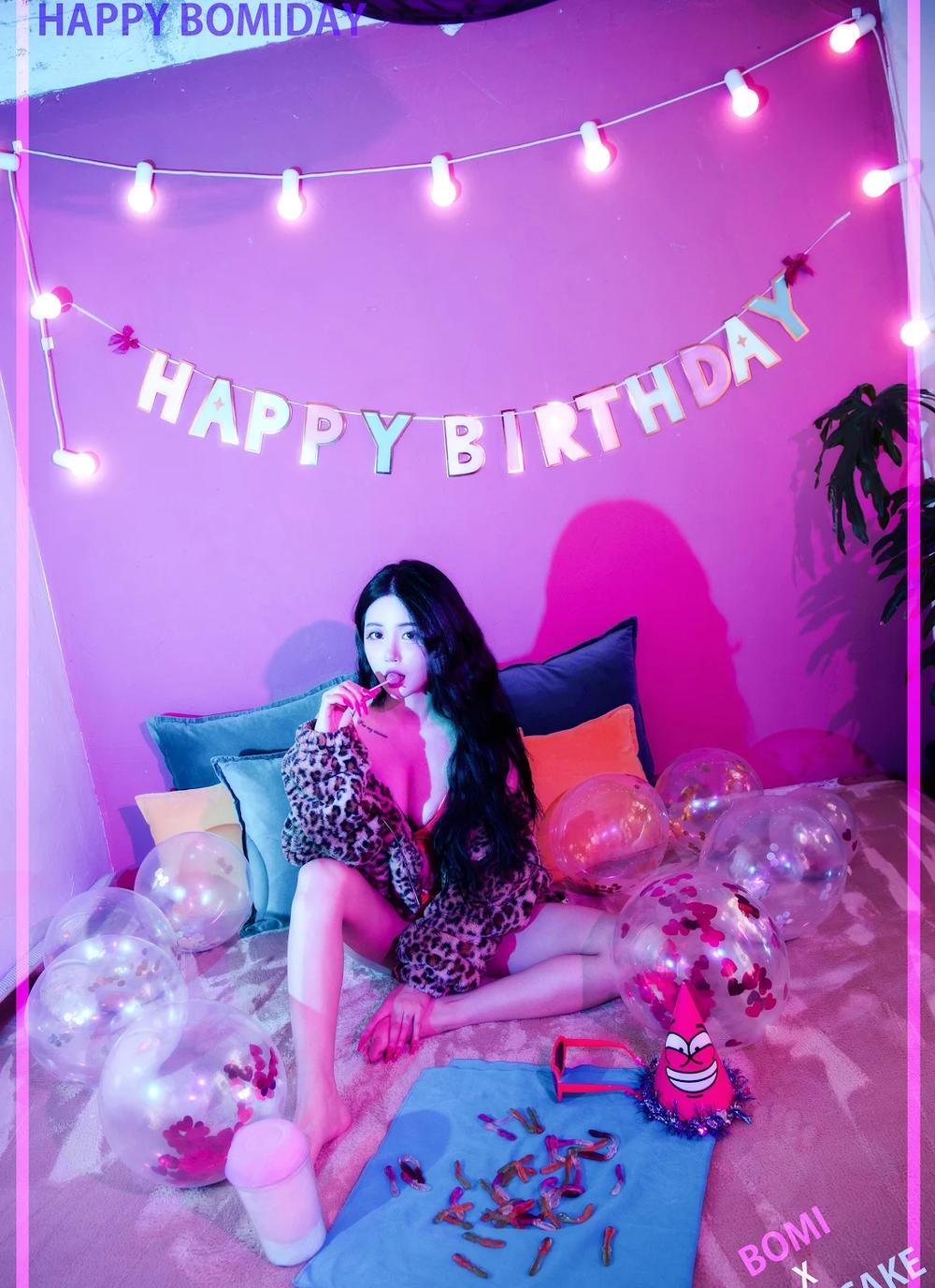 [BLUECAKE] Bomi (보미) – Happy Bomiday(94P)(556MB)