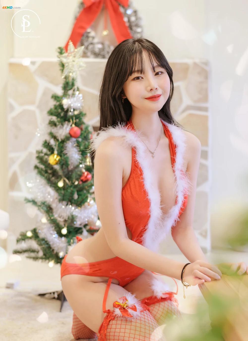 SAINT Photolife – Yuna (유나) – Vol.24 Merry Yuna’s Xmas