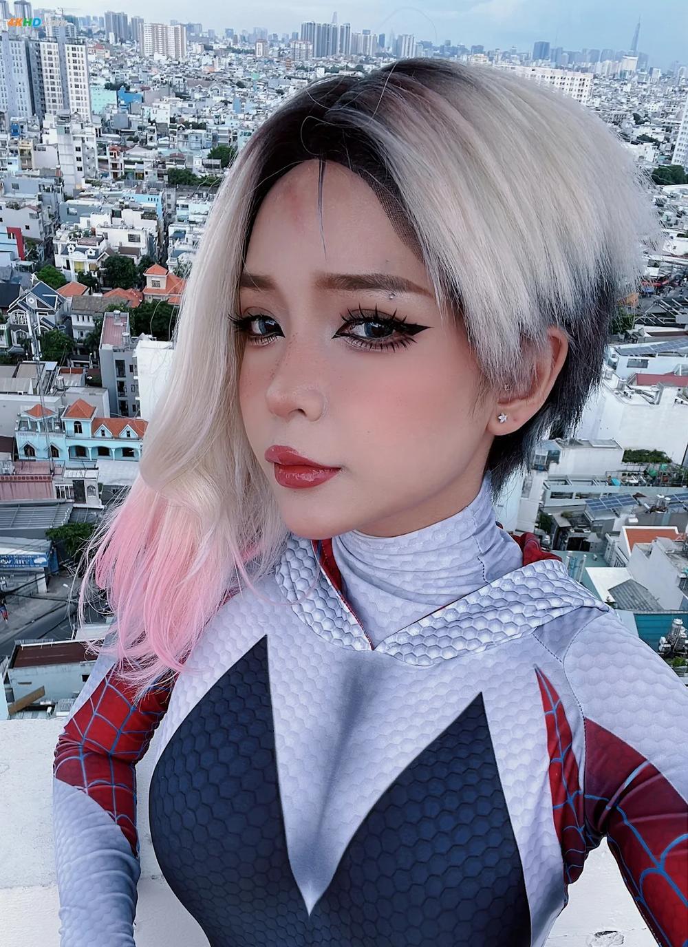 Umeko J – Spider Gwen