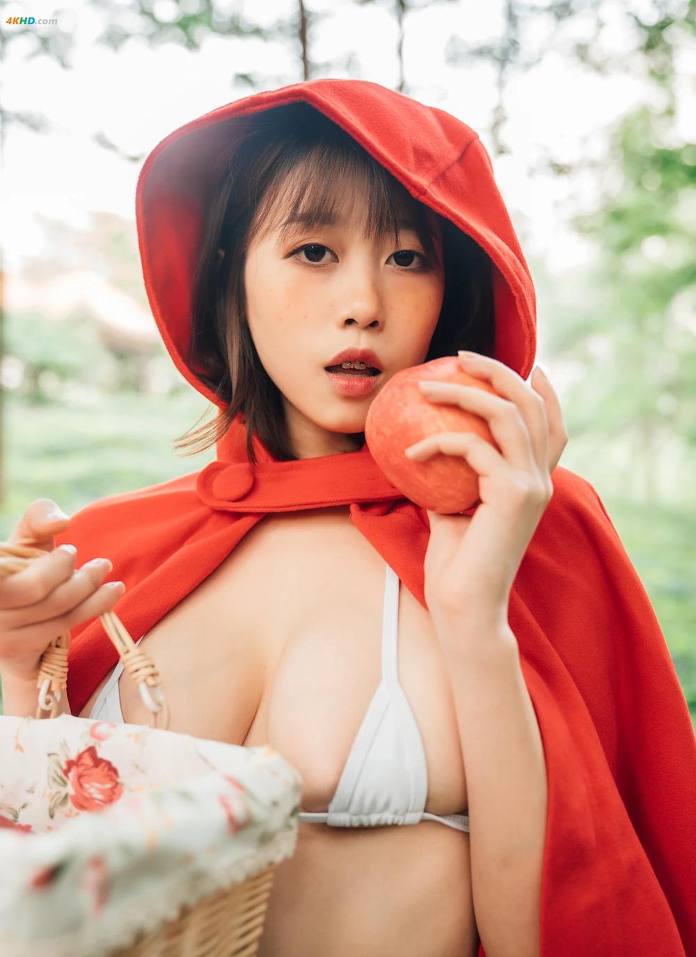 (Cosplay) 奈汐酱Nice 自撮り – Red Riding Hood