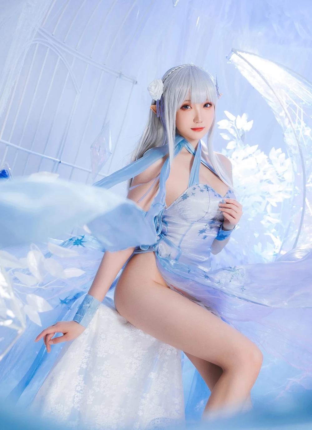 Guaxichan – Emilia(83MB)(28photos)