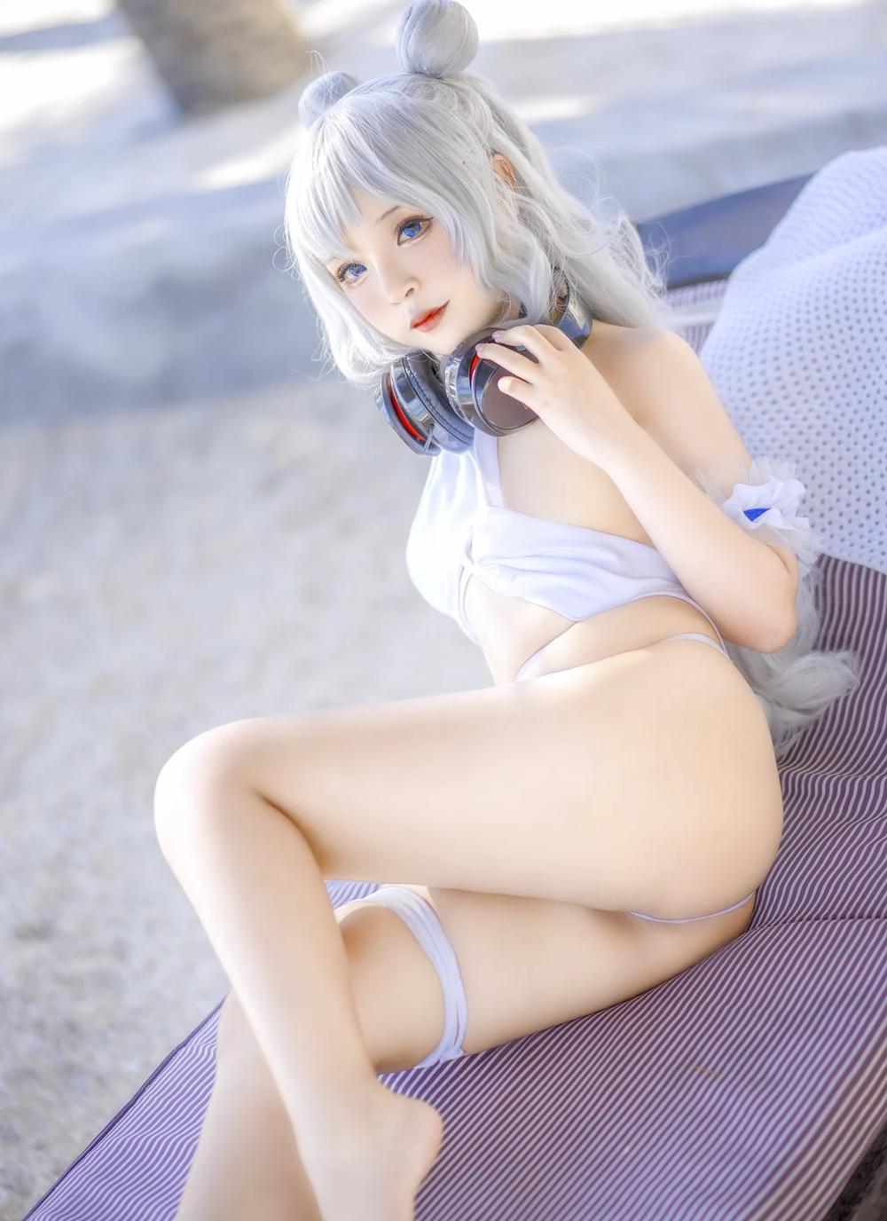 Sayo Momo – Azur Lane Le Malin bikini(134MB)(22photos)