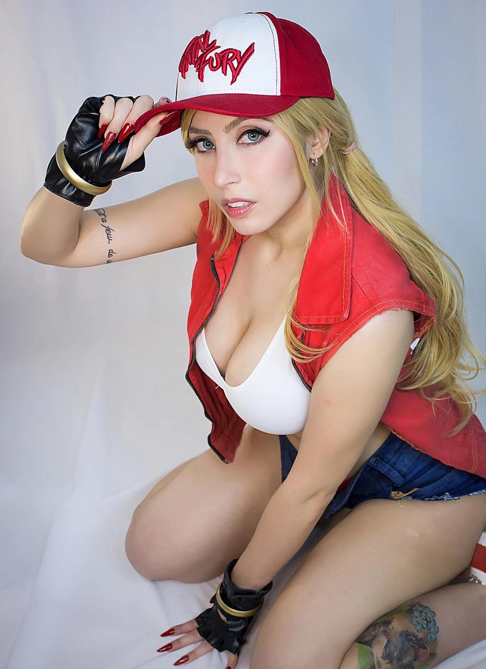 Danielle Vedovelli – Terry Bogard(94MB)(14photos)