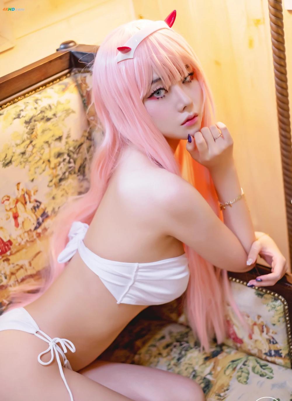 SAINT Photolife – Yuna(유나) No.10 Zero Two