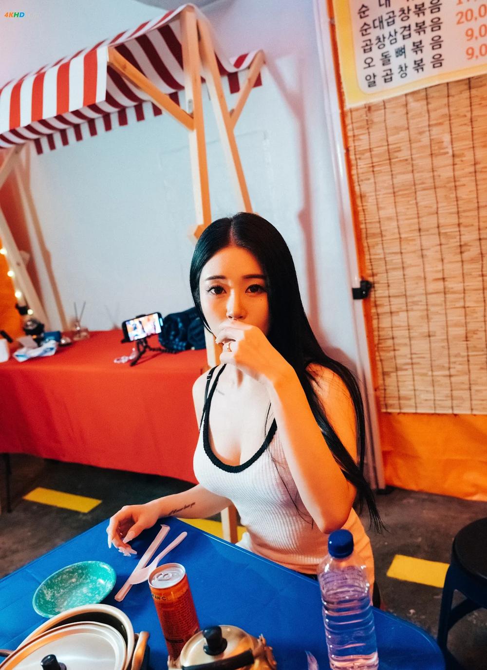 [Loozy] Bomi (보미) – Street Stall – part 01